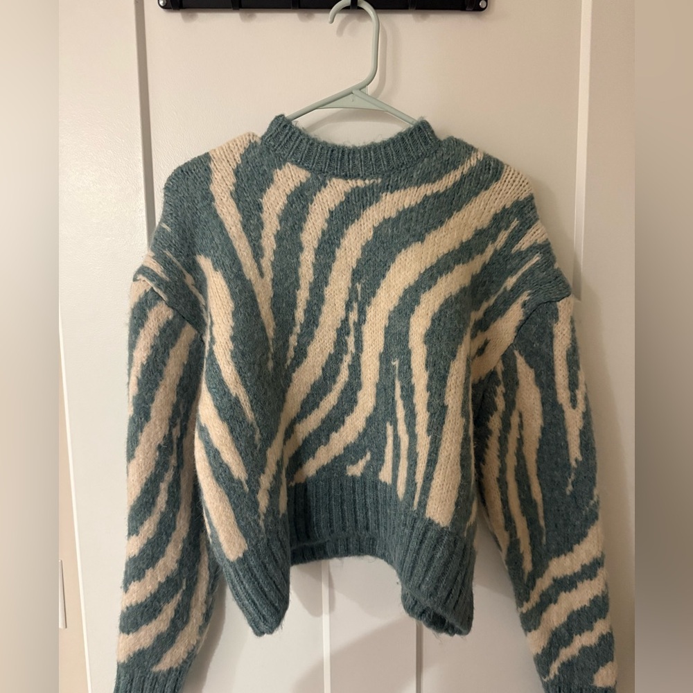 Zara Zebra Pattern Sweater - Teal and Cream